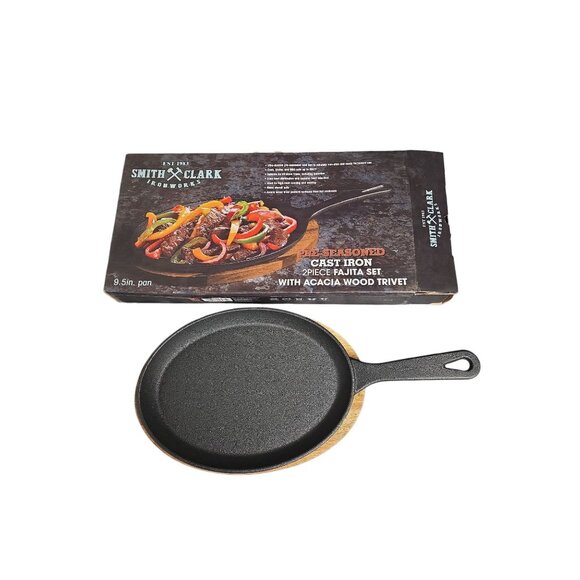 Smith & Clark Ironworks Cast Iron Fajita Set – 9.5" Skillet  & Trivet 2-Piece - Picture 1 of 3